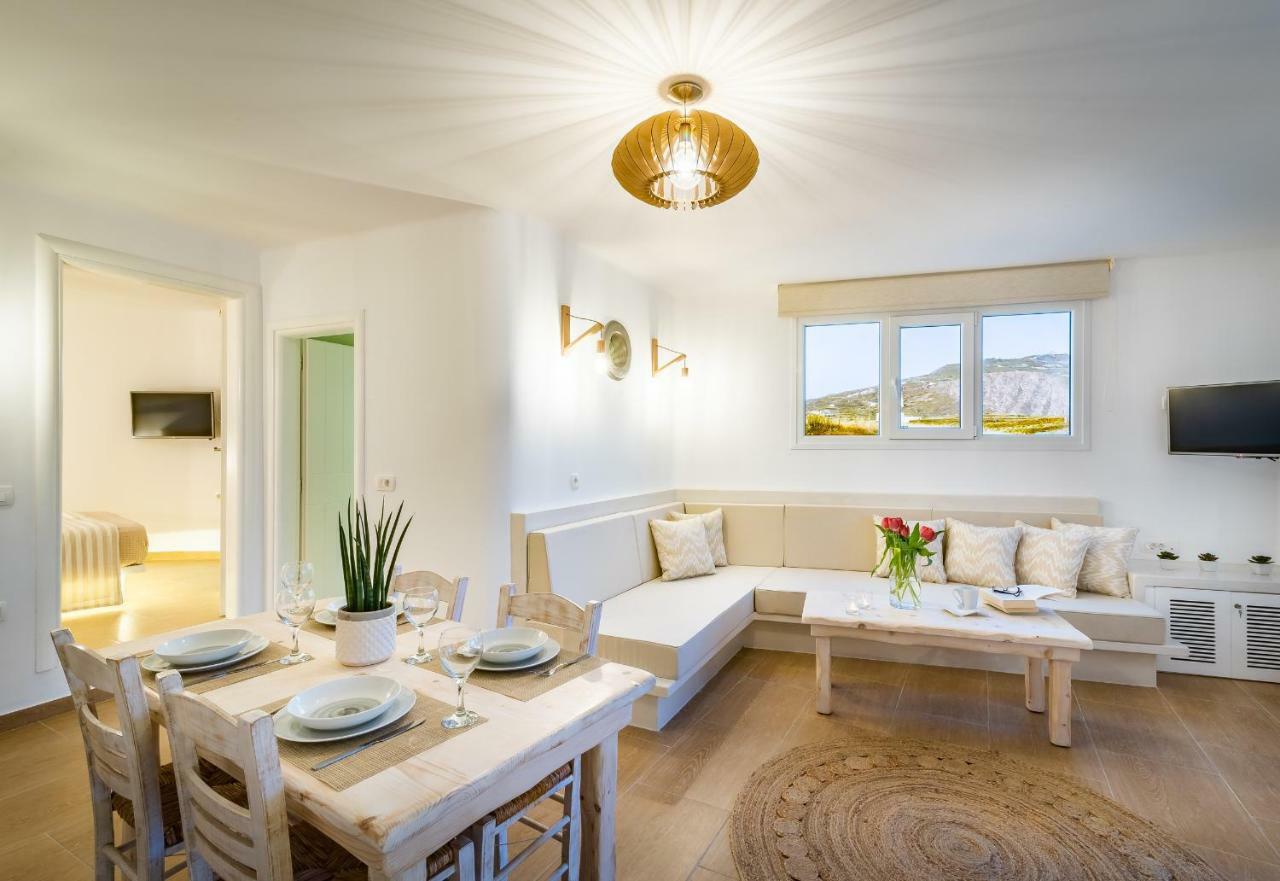 Klimata House - Private Jacuzzi Pool & Bbq Villa Vlychada Bagian luar foto