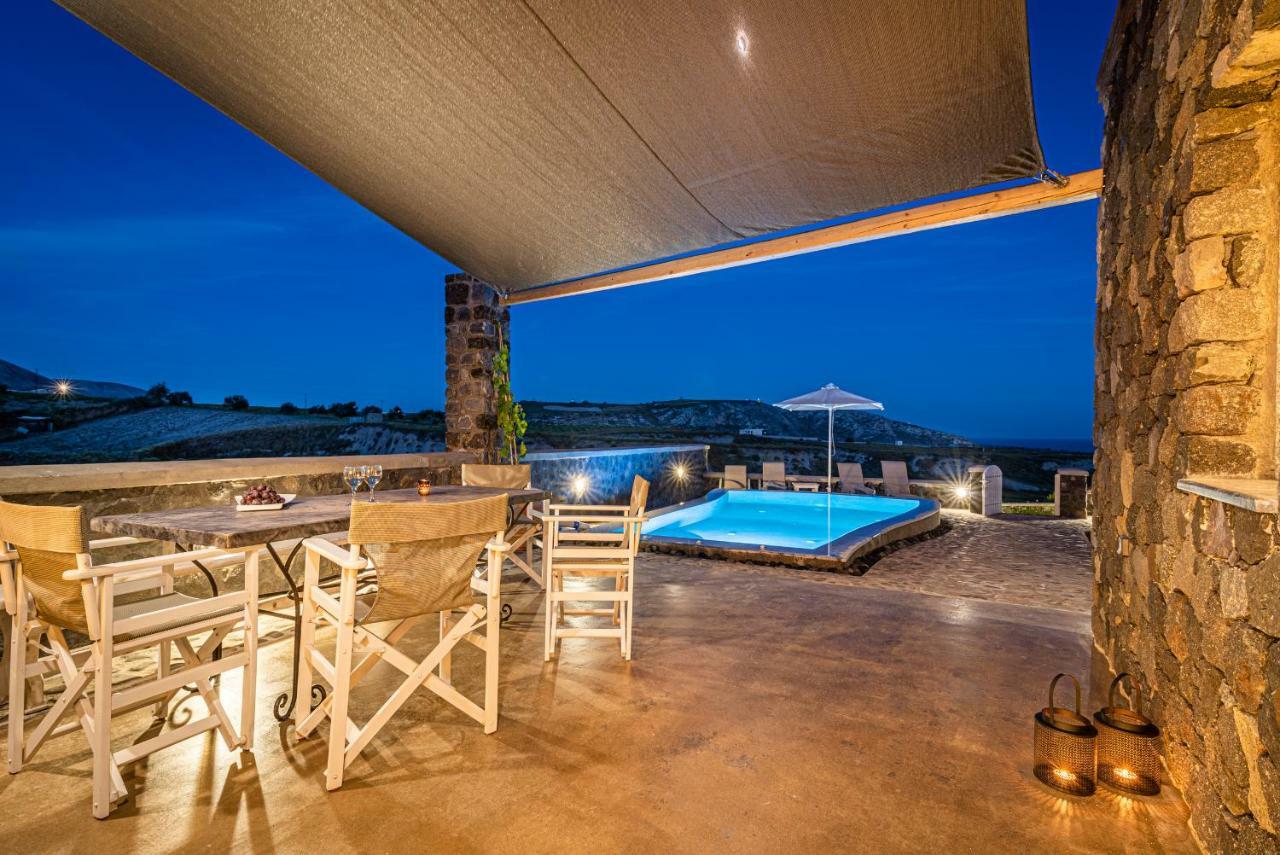 Klimata House - Private Jacuzzi Pool & Bbq Villa Vlychada Bagian luar foto